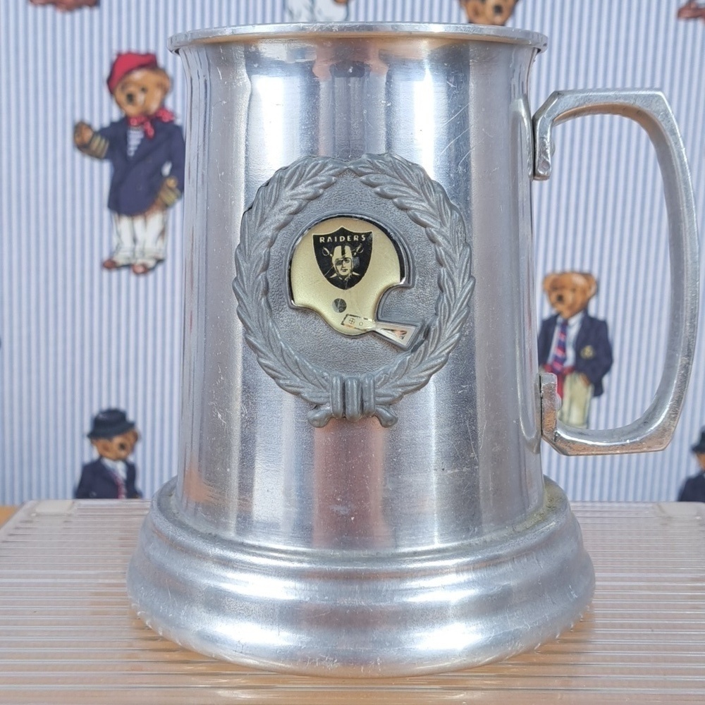 Vintage 80s Oakland Raiders tankard aluminum clear bottom NFL memorabilia mug